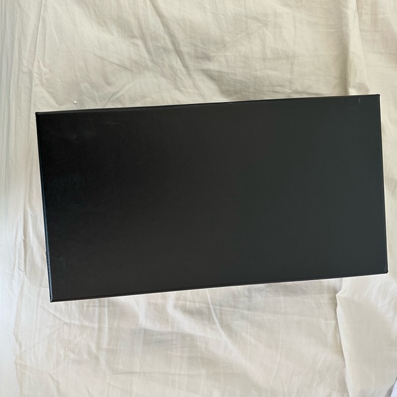 Saint Laurent Shoe Box - Picture 4 of 8
